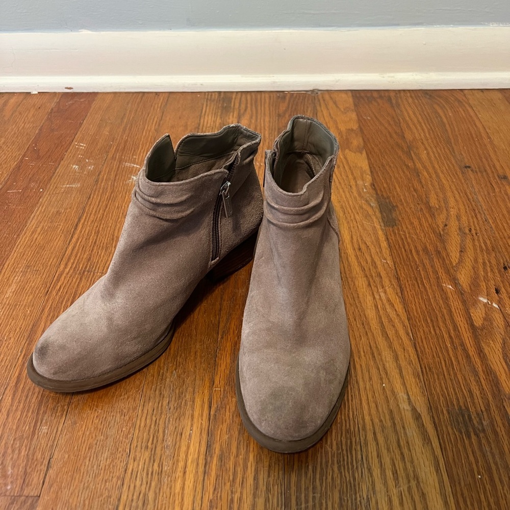 Jessica Simpson Taupe Ankle Boots